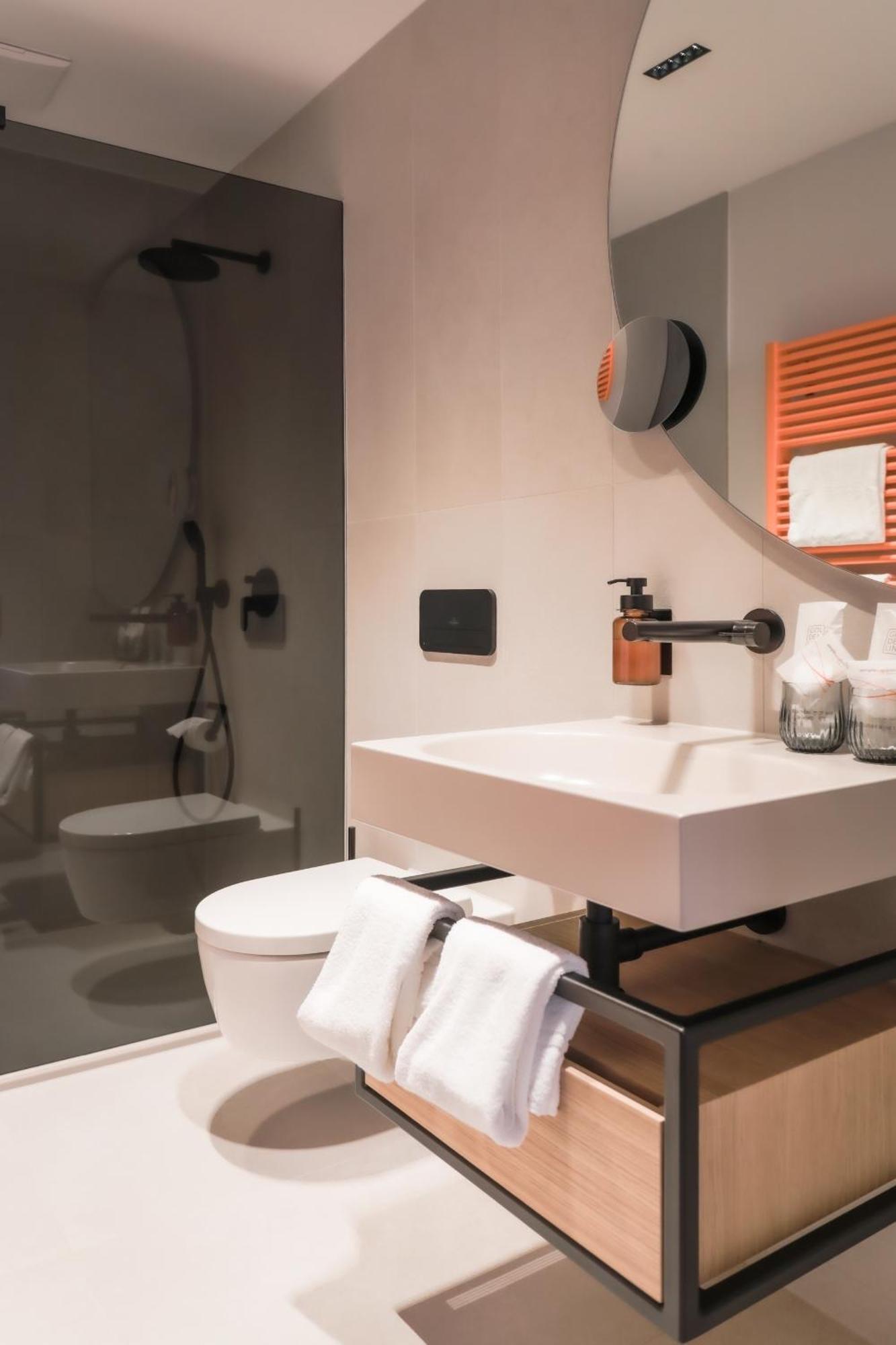 Art Hotel Ahlen Esterno foto